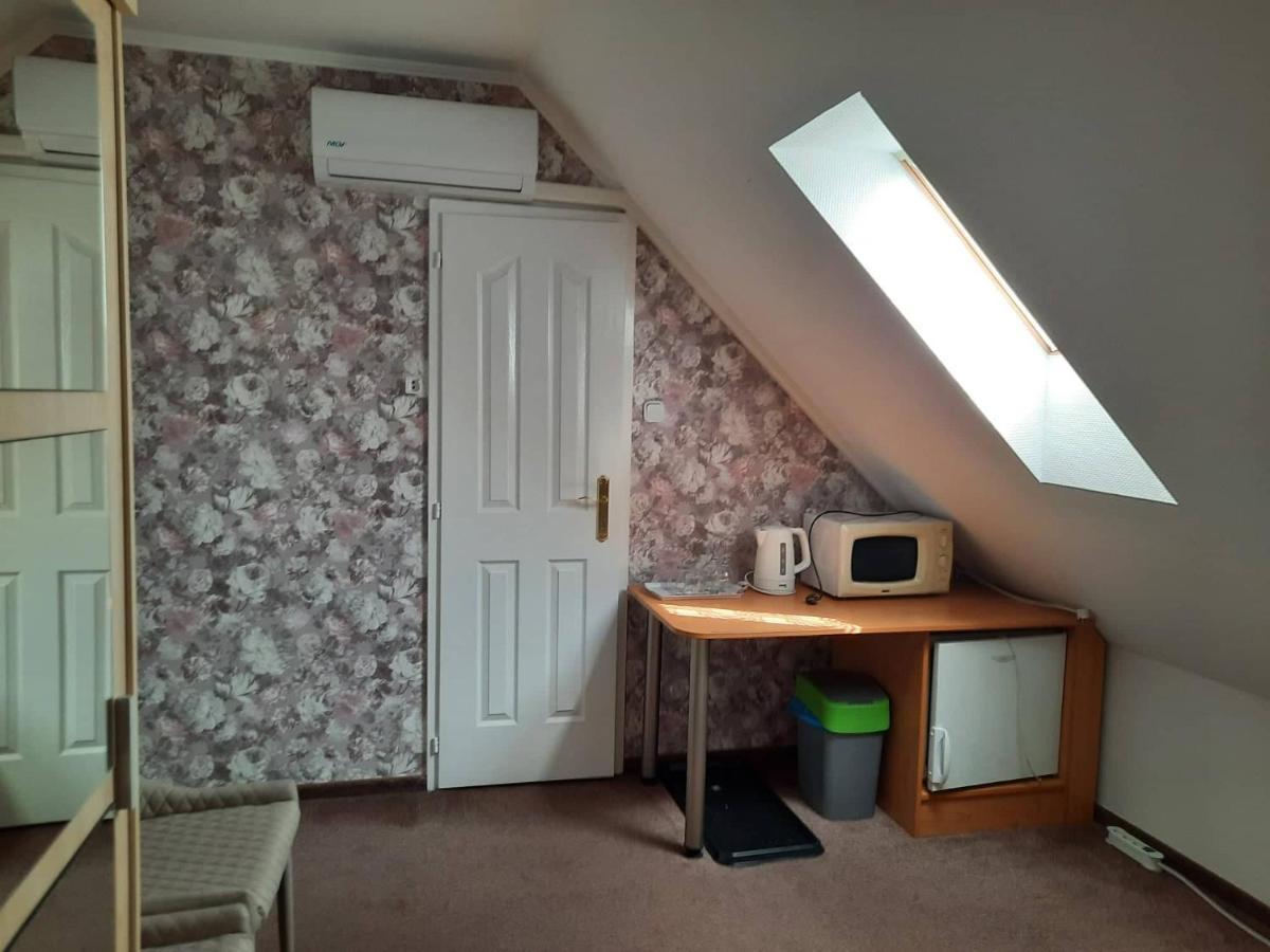 Kek Laguna Wellness Apartmanok Egerszalók Eksteriør billede
