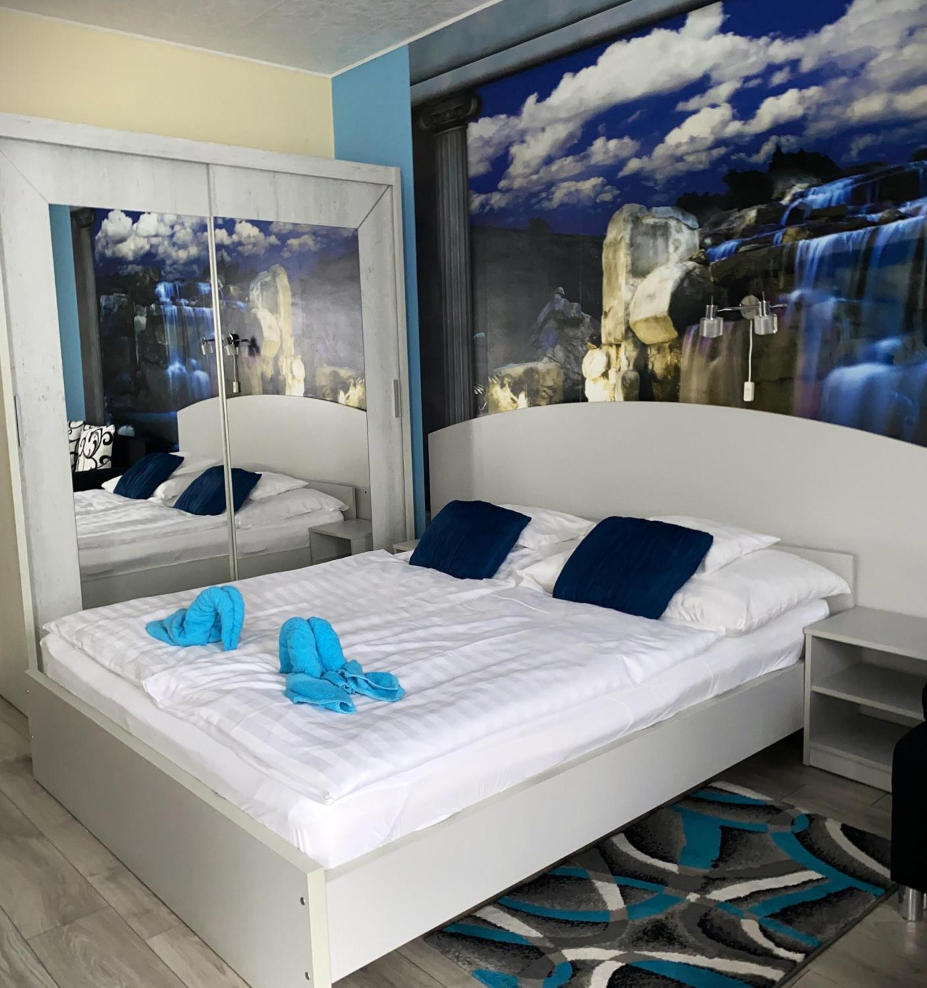 Kek Laguna Wellness Apartmanok Egerszalók Eksteriør billede