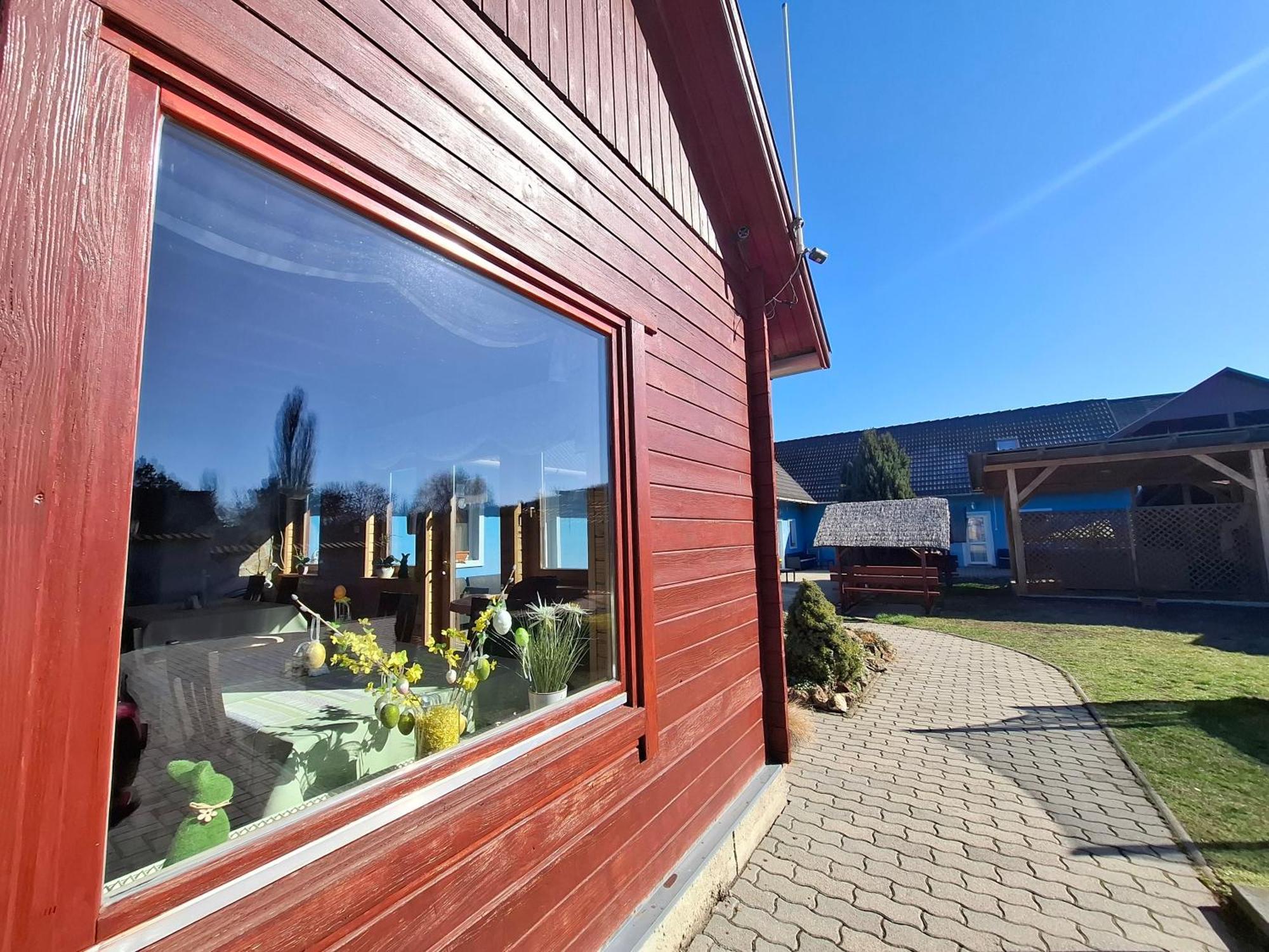 Kek Laguna Wellness Apartmanok Egerszalók Eksteriør billede