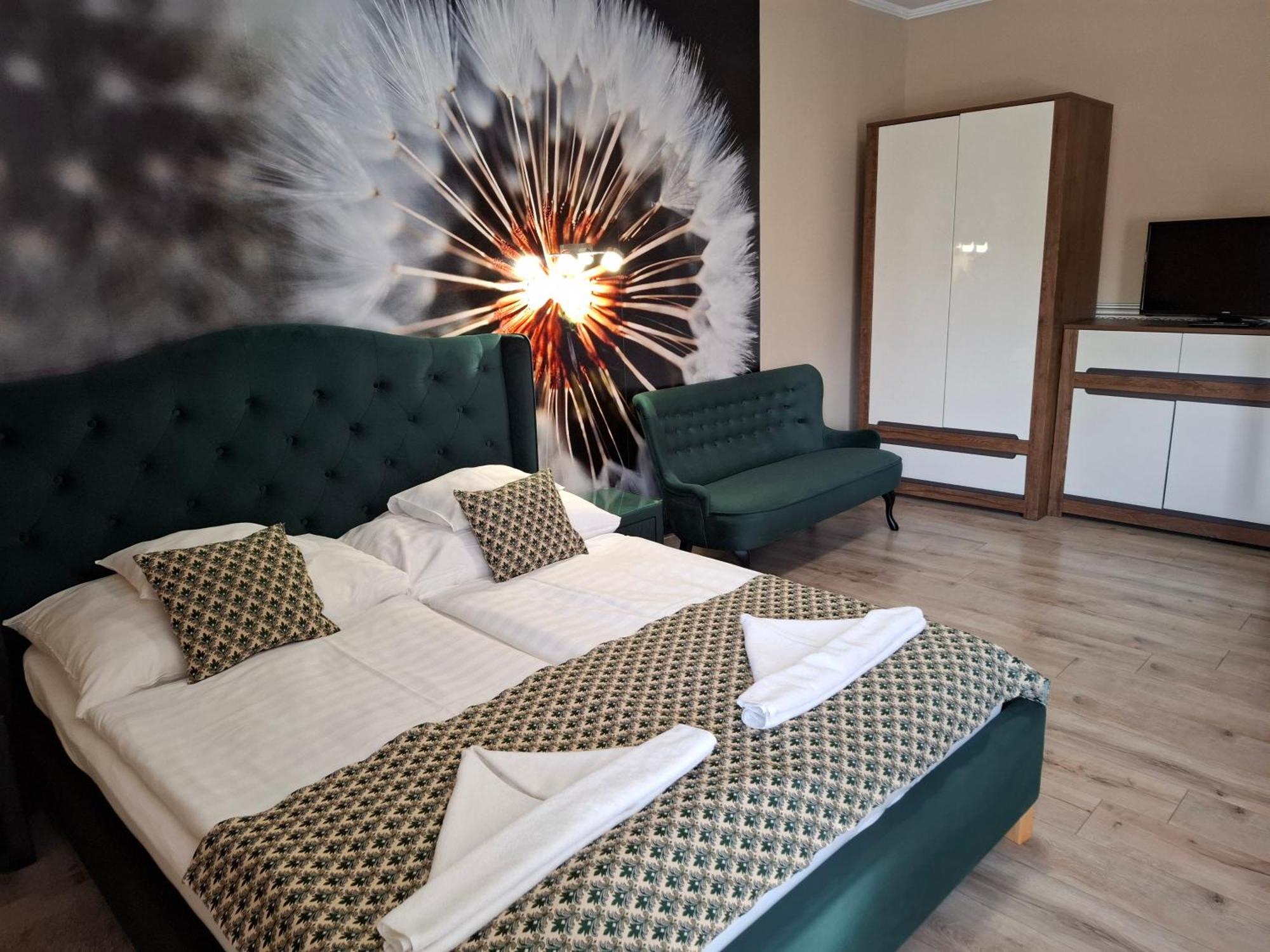 Kek Laguna Wellness Apartmanok Egerszalók Eksteriør billede